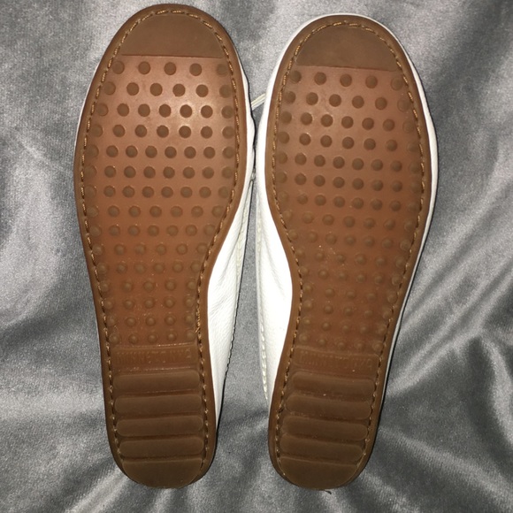 Minnetonka Moccasins - Picture 2 of 8